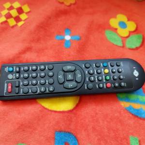 8仔遙控器 (高清盒使用)--EIGHT REMOTE CONTROL--電視機頂盒嘅遙控器--全正常--港鐵...