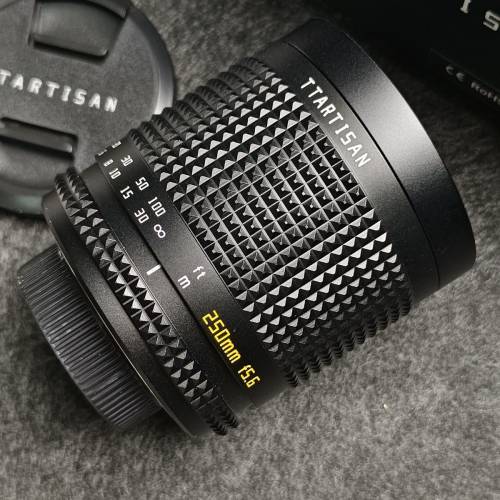 ttartisan 銘匠250mm f5.6 反射鏡頭 M42 卡口