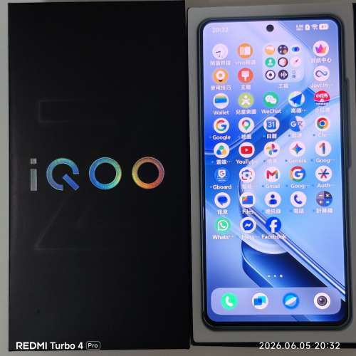 VIVO IQOO Z9 TURBO 12+256gb