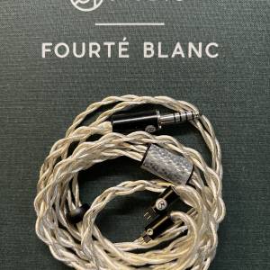 64 Audio Fourte Blanc
