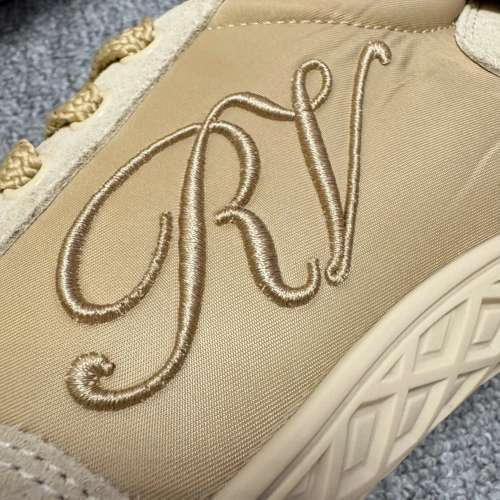 全新Roger Vivier Viv Low