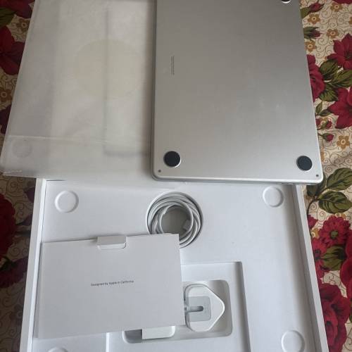 Macbook air M2