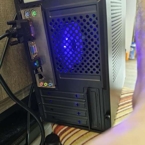 插电即用电腦 i5 3470, H61m 主板，8G (4+4) 1600 ddr3, 128ssd)