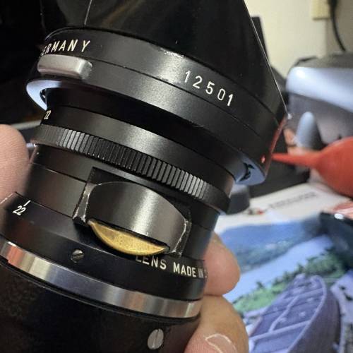 Leica 28/2.8 elmarit 1st version lens