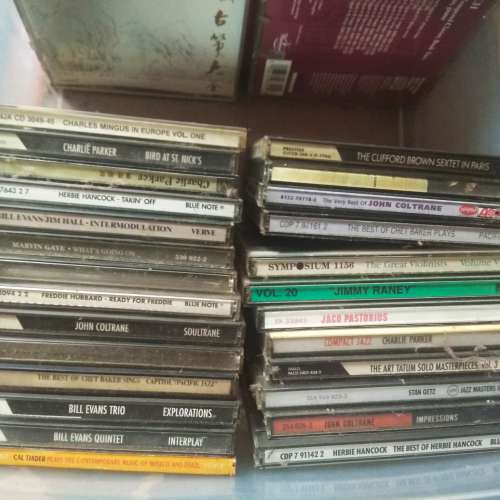 jazz and classical cd 40 hkd each, minimum purchase 140hkd ,thks