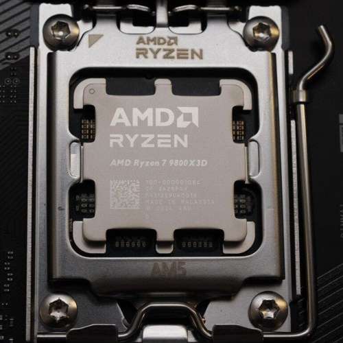 AMD Ryzen 7 9800X3D 電腦處理器CPU