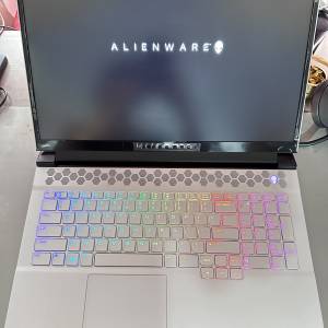 Alienware m17 R3 32G  i7 rtx 2070 razer asus zephyrus rog