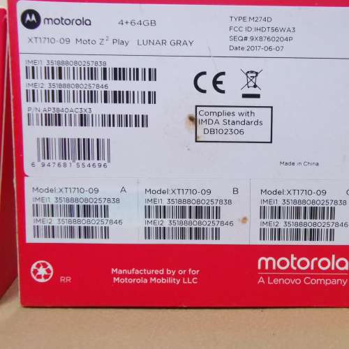 99%新 有盒全套Motorola Moto Z2 Play收藏品