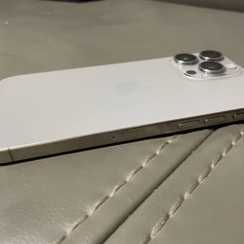 iPhone15pro max256GB