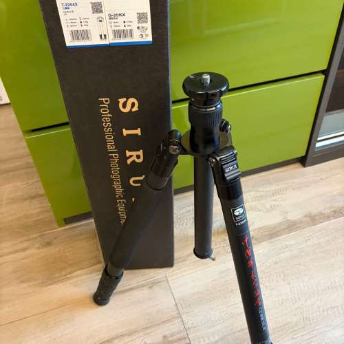 SIRUI T-2204x 思銳碳纖維三腳架