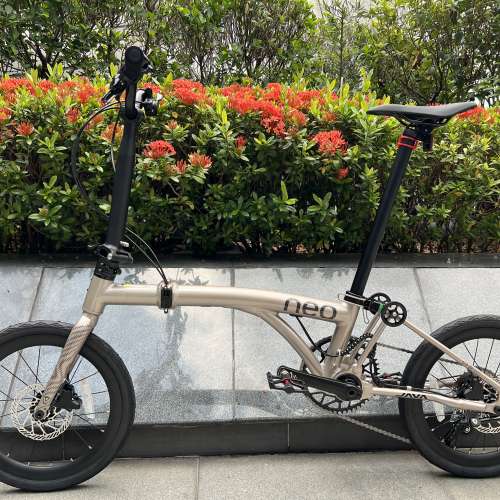 亮光鈦色 JAVA NEO 9速 桶軸碟剎 16吋 349 鋁合金折叠車 （三折叠小布 國布 ）送前...