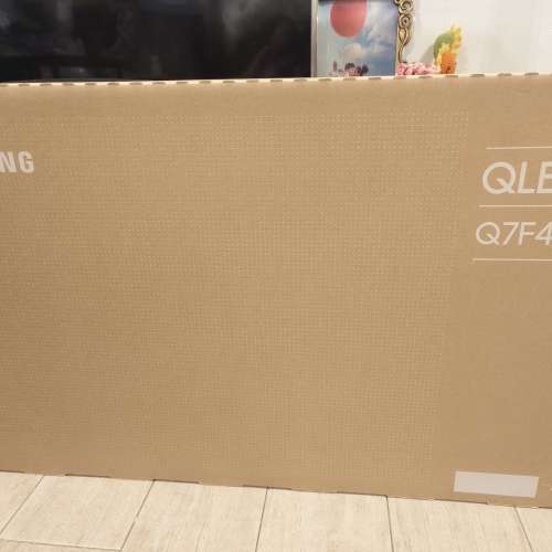 SAMGSUNG全新Q7F4電視