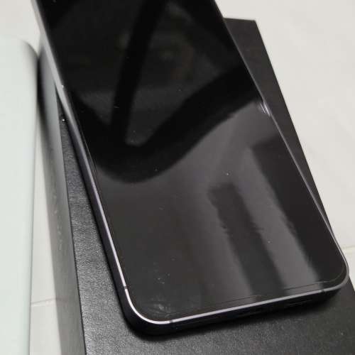 行貨有盒黑灰色Samsung Galaxy S24 512gb mobile Phone 手提電話