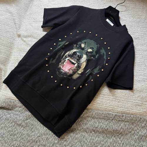 Givenchy sweater