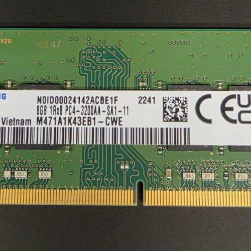 SAMSUNG 8GB DDR4 so-dimm