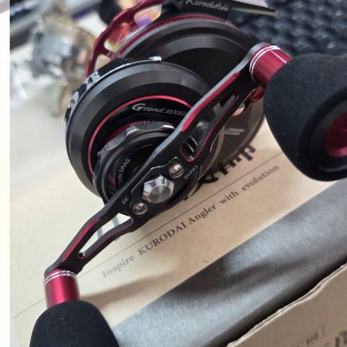 黑鯛工房カセ筏師 Grand RUGGER 65P POWER 左手