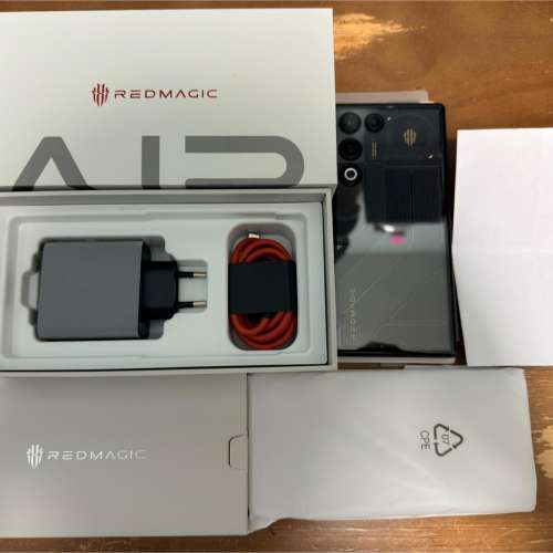 極新 香港國際版 RedMagic11air 紅魔11Air 12+256GB 紅魔 11 Air 保養至2027年  Sn...
