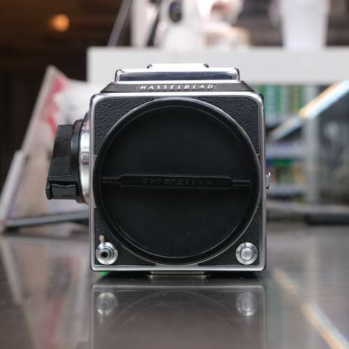 Hasselblad 500CM Medium Format Body #1625 and A12 II Silver Film Back #0091