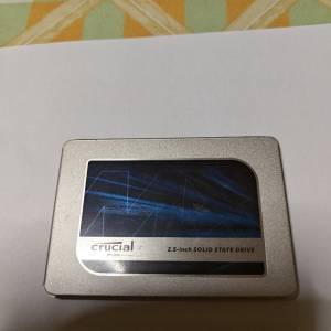 Crucial MX500 1TB SSD 2.5吋 SATA3