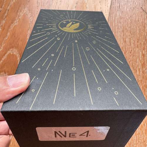 FiR Audio  型號： Neon 4 (NE4)
