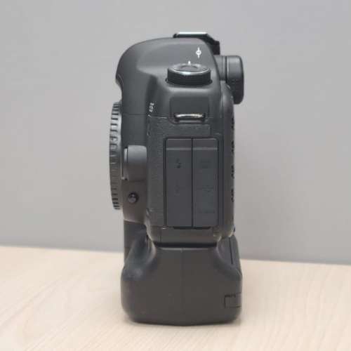 Canon EOS 5D Mark II (5D2)