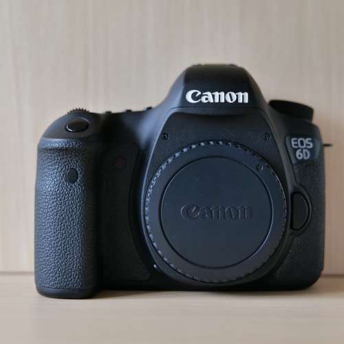 Canon 佳能 6D + EF 17-40mm f/4L USM + EF 50mm f/1.8 STM + 攝影包，一機兩鏡（DS...