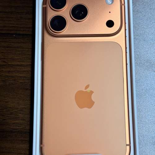 Apple iPhone 17 pro 256G 橙色 行貨 全新已激