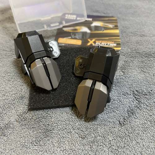 X Weapon  Mobile Gaming Trigger Controller -Combo Button Suit