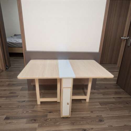 木紋款雙翼折疊餐桌椅|帶轆伸縮飯枱|可移動餐飯枱Wood grain style folding dining...