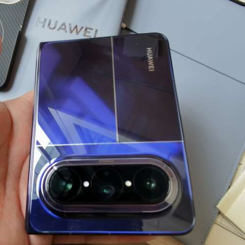 HUAWEI pura X Max 《典藏版》16+512，5月份