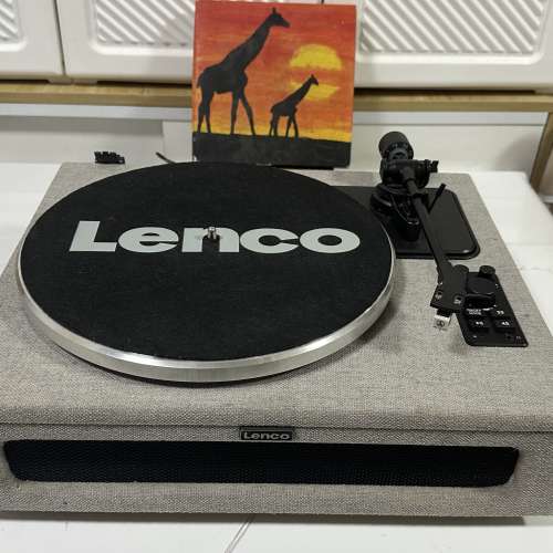 LENCO 黑膠唱盤一體機