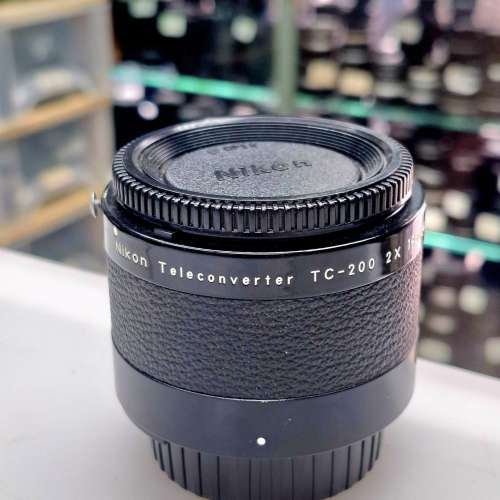 NIKON TELECONVERTER TC-200 2X