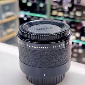 NIKON TELECONVERTER TC-200 2X