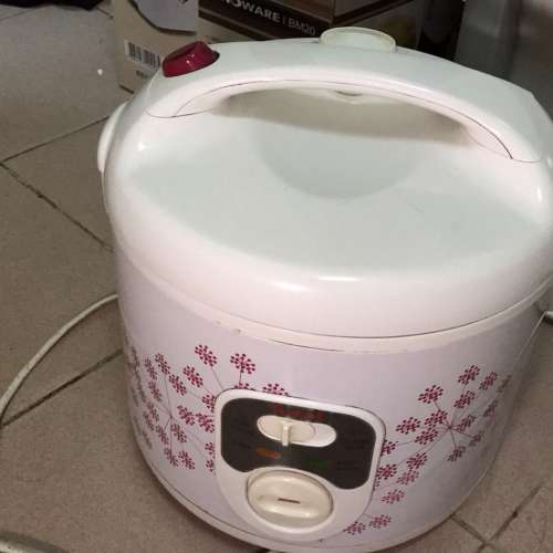 出售二手Tefal 電飯煲