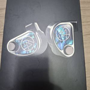 64 audio Nio耳機