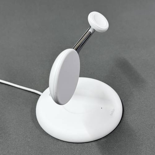Belkin BoostCharge Pro Qi2 3 合 1 無線快速充電座