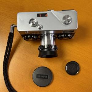 Rollei 35 Camera 連手帶、副廠 Hood、鏡頭蓋兩個