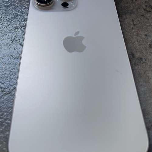 Apple iPhone 15 Pro Max &ndash; Premium Performance at an Unbeatable Price! 📱✨