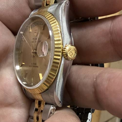 好X新淨🤣 TUDOR 金鋼 76213 daydate 水晶玻璃 36mm大裝 平到笑😆$9999