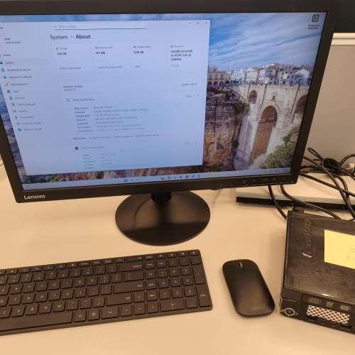 90%新Lenovo ThinkCentre 連DVD-RW & Lenovo 23" Monitor