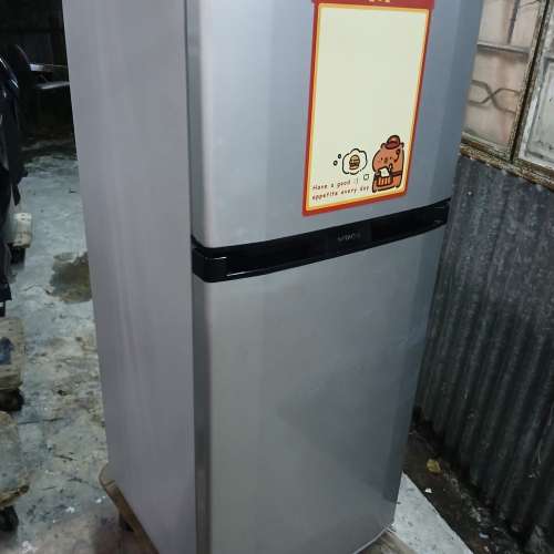 HITACHI 日立銀色雪櫃