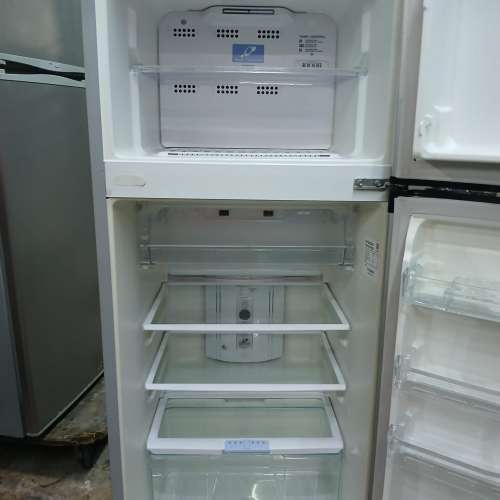 HITACHI 日立銀色雪櫃