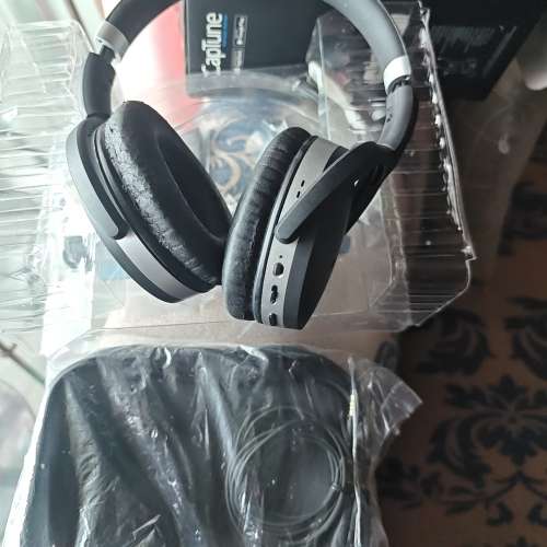HD4.5BTNC Sennheiser經典藍芽耳機