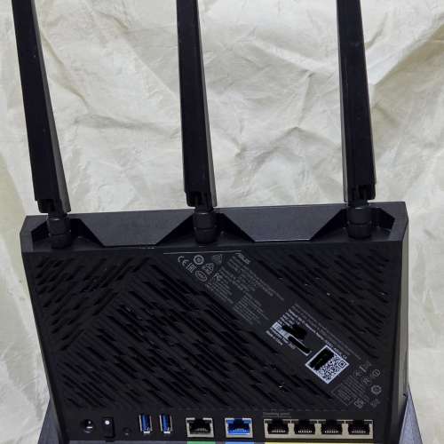 ASUS RT-AX86U Wi‑Fi 6  遊戲路由器 MESH ROUTER AX5700