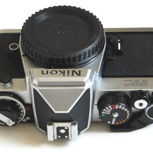 Nikon FE2 body 蜂巢簾快門