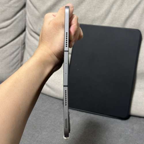 iPad Pro 11&rdquo; m1/256 (WiFi+5G版）