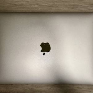 九成新MacBook Air M1 256GB 銀色