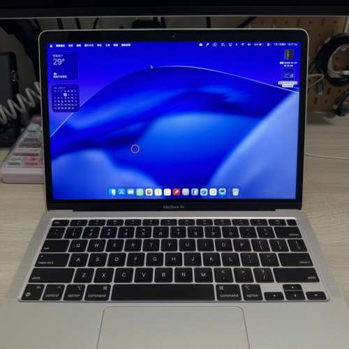 九成新MacBook Air M1 256GB 銀色