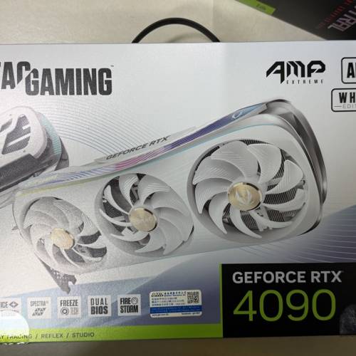 ZOTAC GAMING GeForce RTX 4090 AMP Extreme AIRO White Edition顯示卡