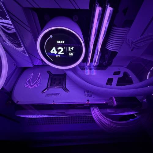 ZOTAC GAMING GeForce RTX 4090 AMP Extreme AIRO White Edition顯示卡